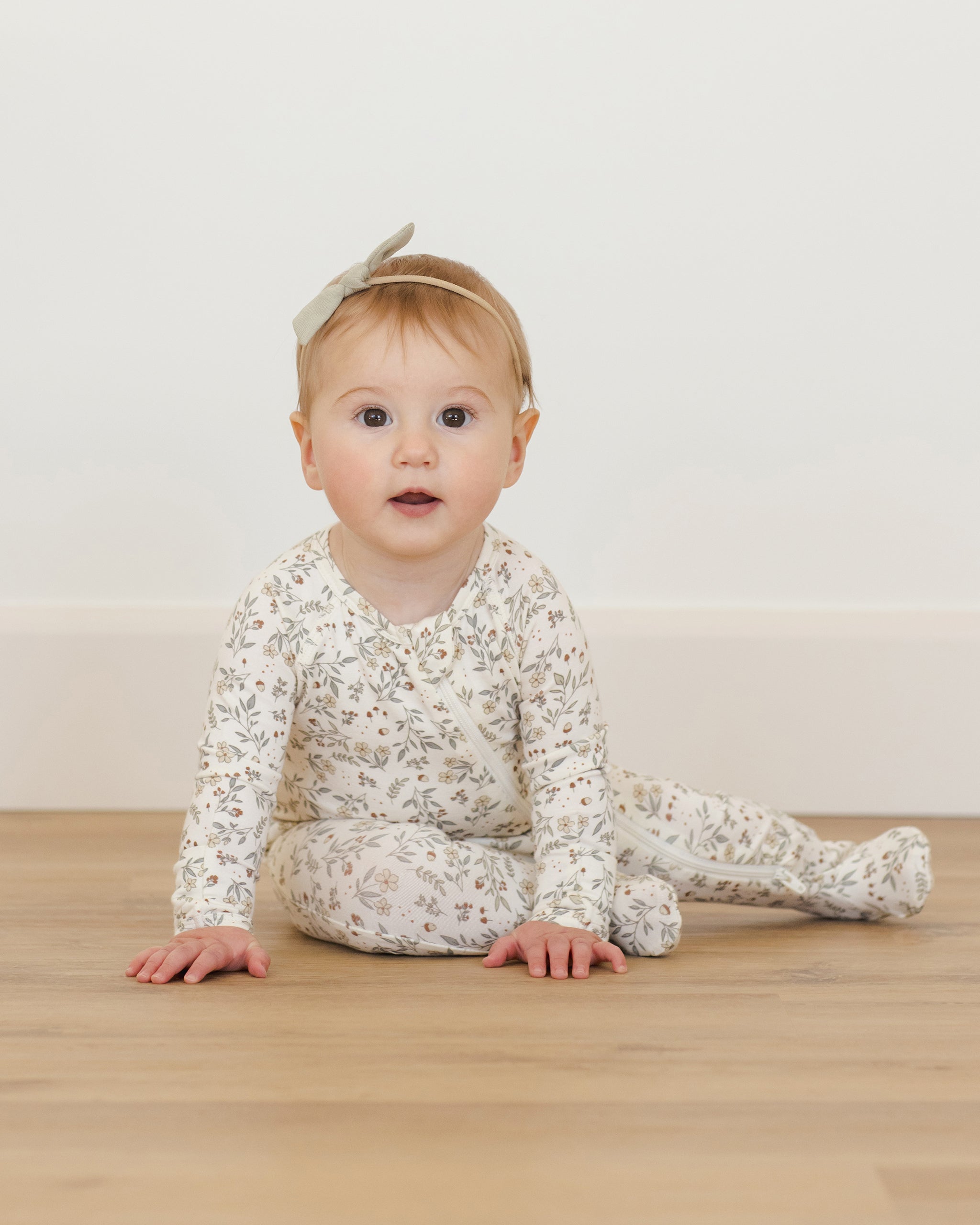 Quincy Mae Bamboo Zip Footie In Woodland