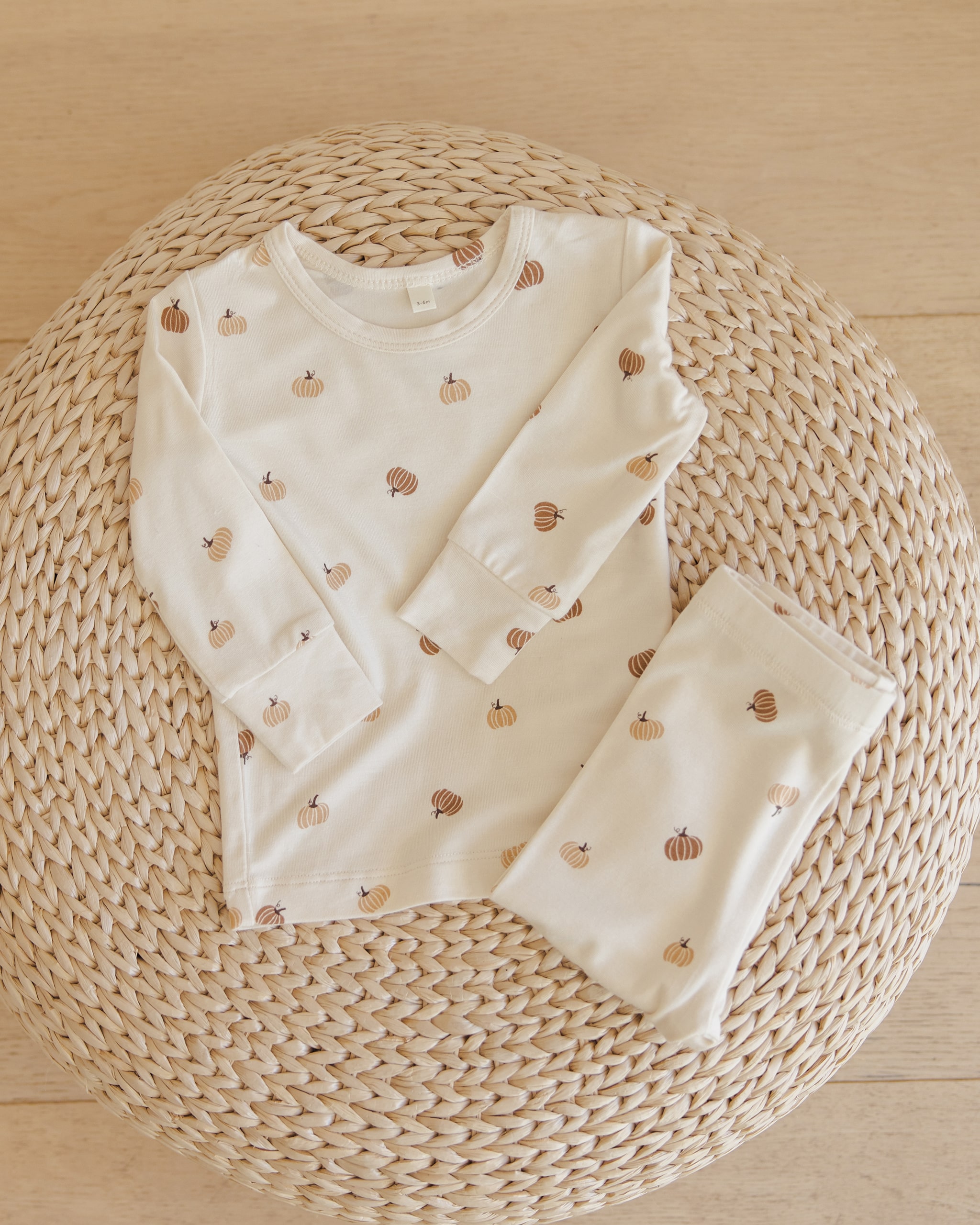 Quincy Mae Bamboo Pajama Set In Pumpkins