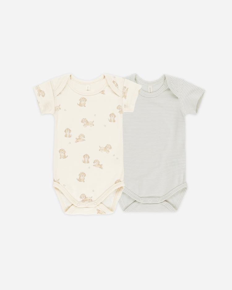 Quincy Mae Short Sleeve Bodysuit 2 Pack In Puppies and Sky Micro Stripe Quincy Mae Short Sleeve Bodysuit 2 Pack In Puppies and Sky Micro Stripe