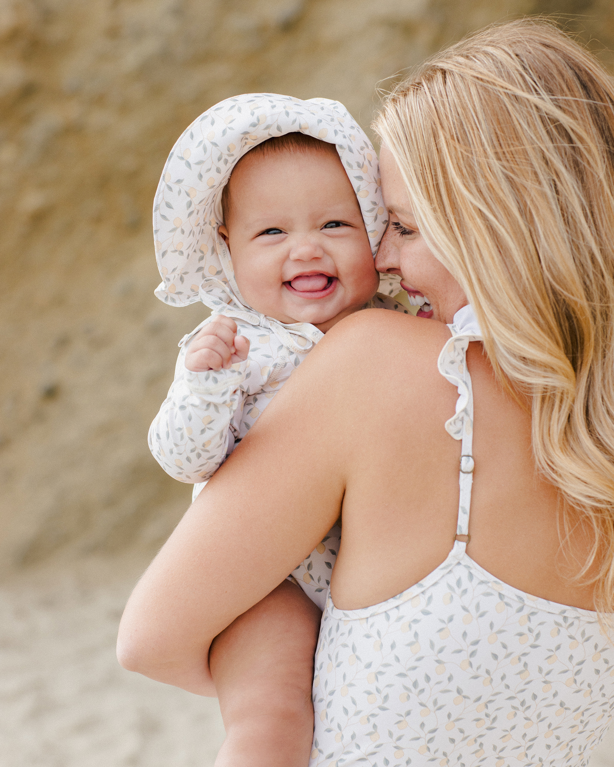 Rylee + Cru Floppy Swim Hat In Lemons