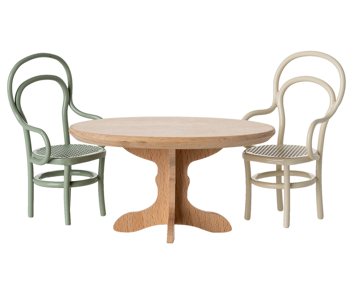 Maileg Oval Dining Table For Mouse In Nature